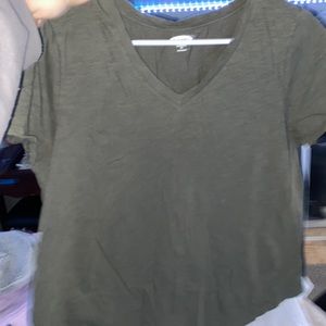 Large olive green old navy t-shirt